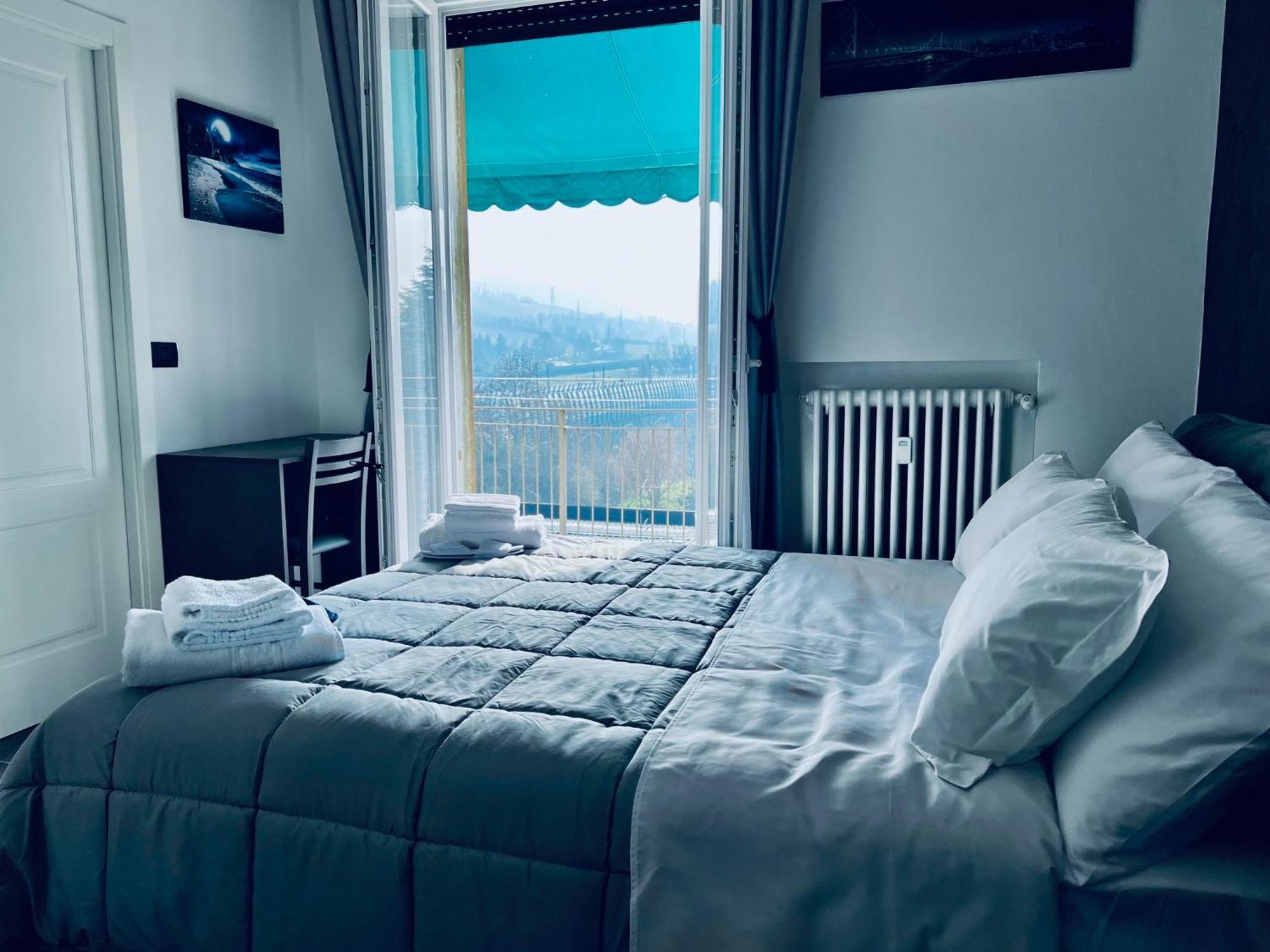 Bed and Breakfast Seven Nights Boloňa Exteriér fotografie